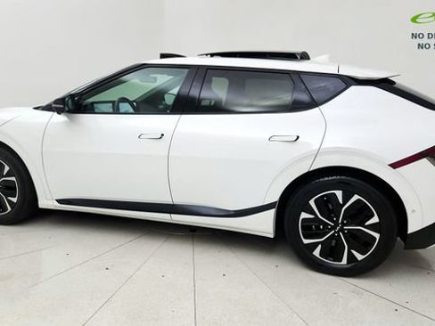Used 2023 Kia EV6 GT-Line w/ GT-Line Suede Seat Package RWD image 21