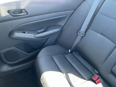 Used 2025 Nissan Altima 2.5 SV image 39