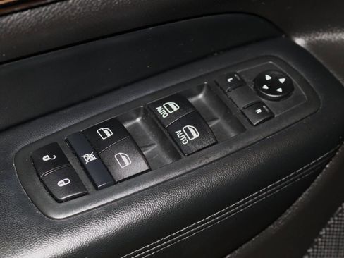 Used 2020 Jeep Grand Cherokee Limited X image 65