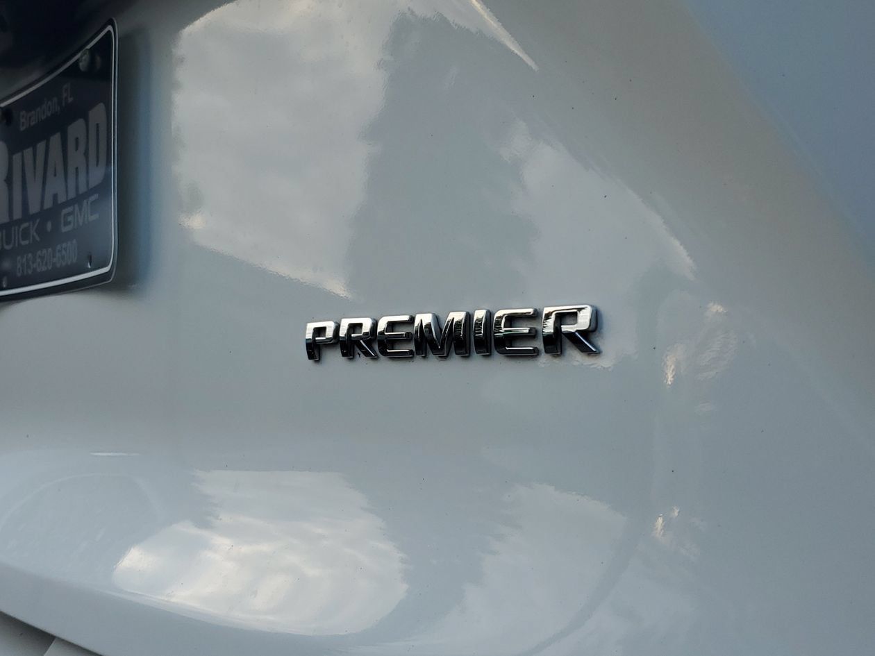 Used 2019 Chevrolet Blazer Premier w/ Sun and Wheels Package FWD image 8