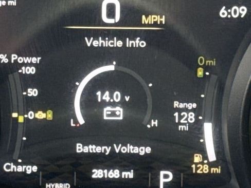Used 2024 Jeep Wrangler Unlimited Sahara AWD/4WD image 15