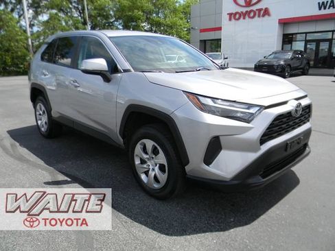 Used 2023 Toyota RAV4 LE AWD/4WD image 1