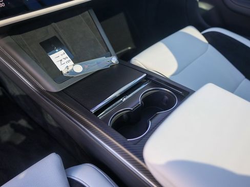 Used 2025 Tesla Model S Plaid image 20