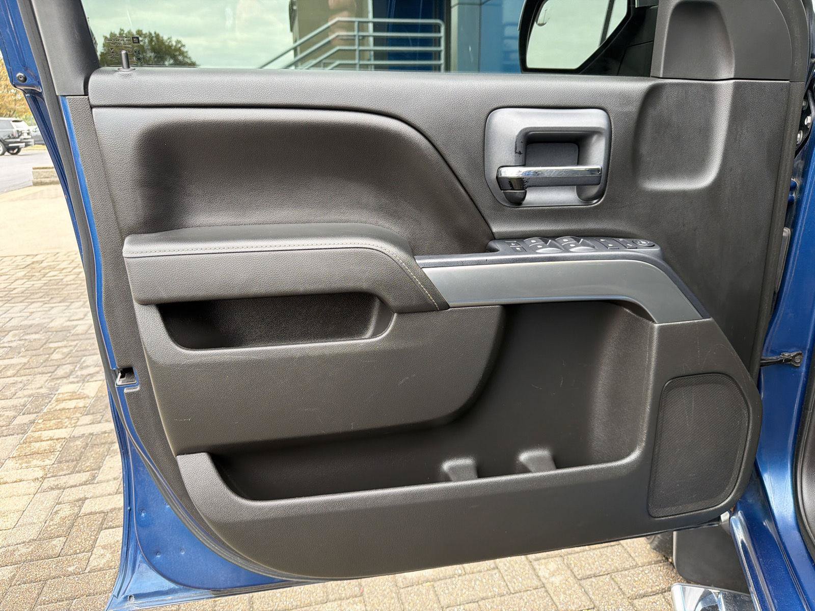 Used 2015 Chevrolet Silverado 1500 LT w/ All Star Edition AWD/4WD image 13