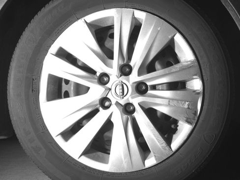 Used 2025 Nissan Sentra S FWD image 13