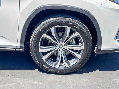 Used 2022 Lexus RX 350L FWD w/ Premium Package image 9
