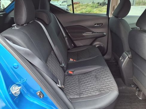 Used 2023 Nissan Kicks SV image 15