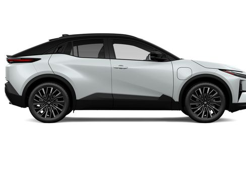 New 2027 Toyota C-HR AWD/4WD image 12
