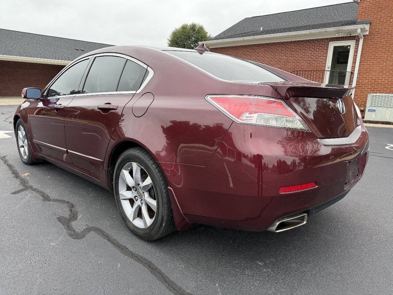 Used 2012 Acura TL w/ Technology Package FWD image 5