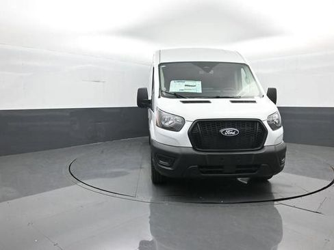 New 2026 Ford Transit 250 148 Medium Roof RWD image 2