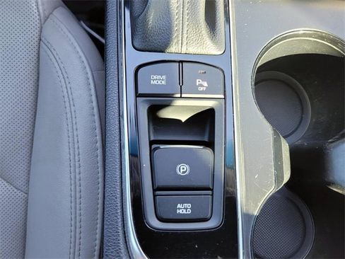 Used 2017 Hyundai Sonata Limited w/ Ultimate Package 04 image 21