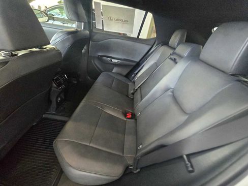 New 2026 Lexus RZ 350e image 21