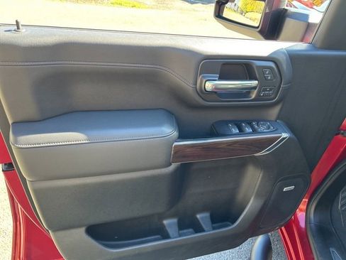 Used 2020 GMC Sierra 2500 SLT w/ SLT Convenience Package image 23