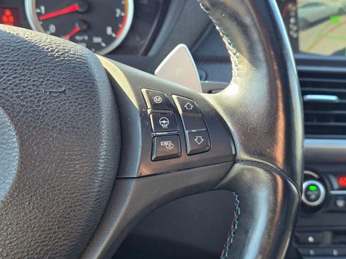 Used 2013 BMW X5 M image 27