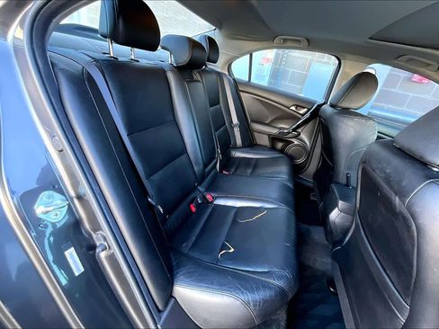 Used 2010 Acura TSX Sedan image 18