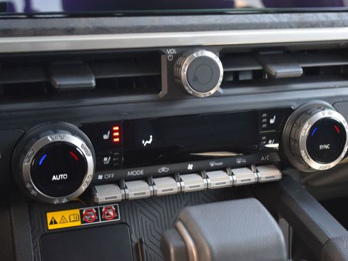 Certified 2024 Toyota Tacoma Limited w/ Limited Package (LT) image 11