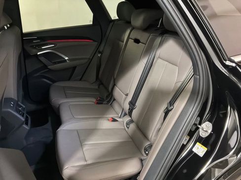 New 2025 Audi Q5 Premium Plus image 17