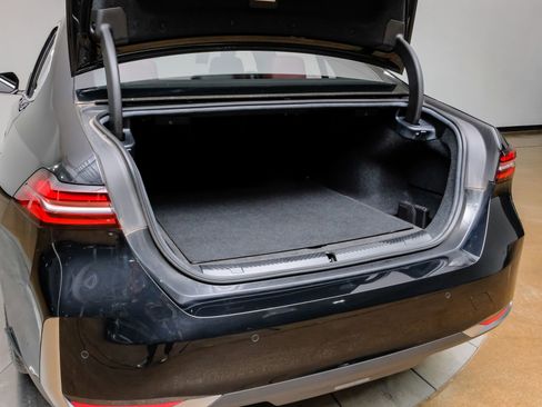 Used 2024 BMW 530i image 57