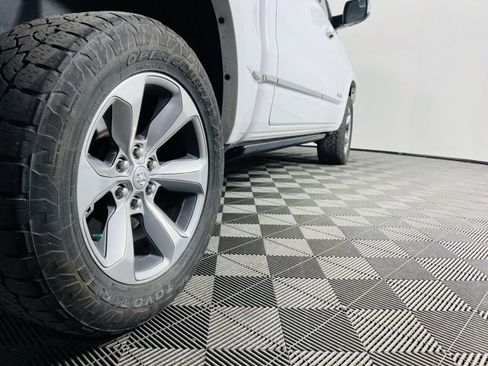 Used 2021 RAM 1500 Limited image 6