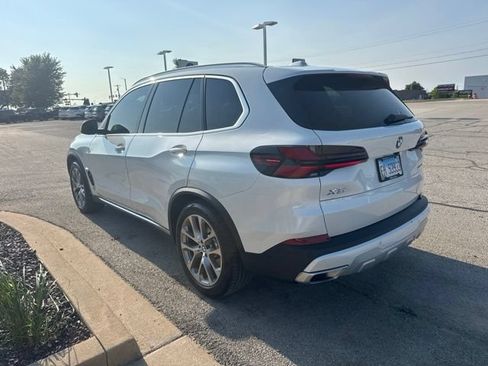 Used 2024 BMW X5 xDrive40i w/ Premium Package AWD/4WD image 8