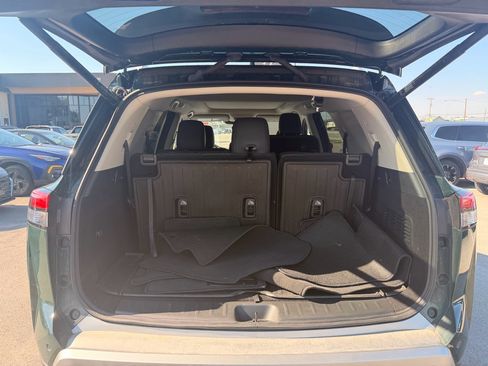 Used 2025 Nissan Pathfinder Platinum w/ Cargo Package AWD/4WD image 8