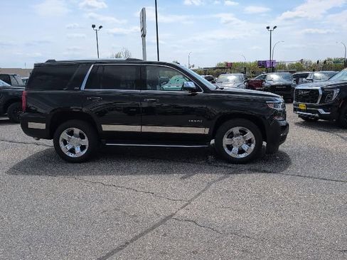 Used 2016 Chevrolet Tahoe LTZ AWD/4WD image 4