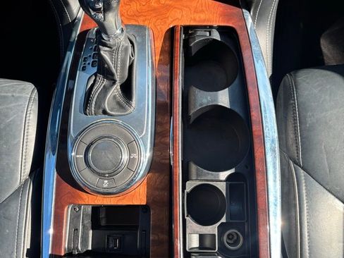 Used 2017 INFINITI QX80 2WD w/ Deluxe Technology Package image 23