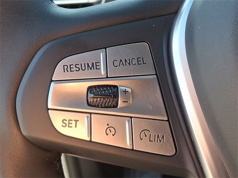 Used 2024 BMW X3 sDrive30i w/ Premium Package image 22