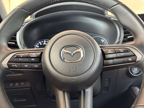 Used 2026 MAZDA MAZDA3 s FWD image 22