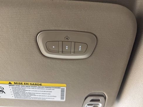 Used 2019 RAM 1500 Laramie image 50