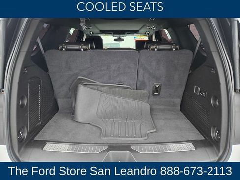 Used 2021 GMC Yukon AT4 w/ AT4 Premium Plus Package AWD/4WD image 15