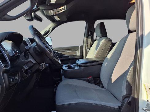 Used 2024 RAM 2500 Big Horn image 22