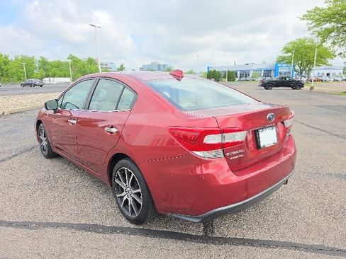 Used 2018 Subaru Impreza 2.0i Limited w/ Popular Package #1 AWD/4WD image 3