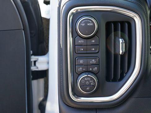 Certified 2021 Chevrolet Silverado 1500 LT w/ All Star Edition Plus image 18