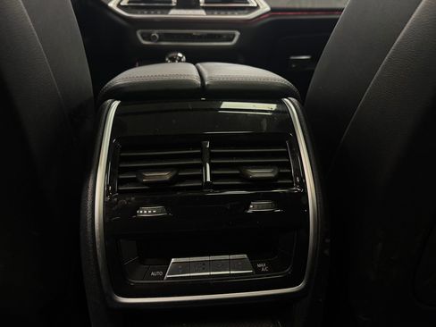 Used 2023 BMW X5 xDrive40i image 24