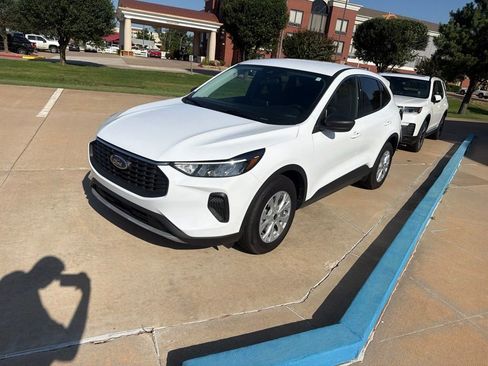 Used 2024 Ford Escape Active FWD image 6