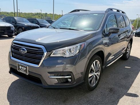 Used 2021 Subaru Ascent Limited w/ Technology Package AWD/4WD image 8