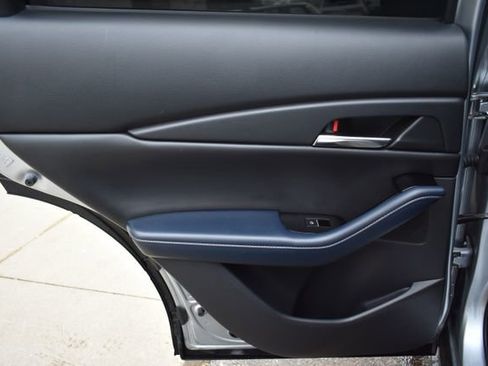 Used 2020 MAZDA CX-30 AWD w/ Preferred Package image 34