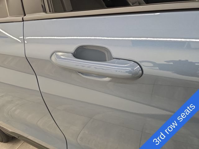 New 2027 Ford Explorer Active AWD/4WD image 8