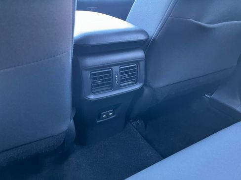 Used 2025 Toyota RAV4 XLE image 24