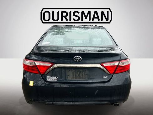 Certified 2016 Toyota Camry SE image 5