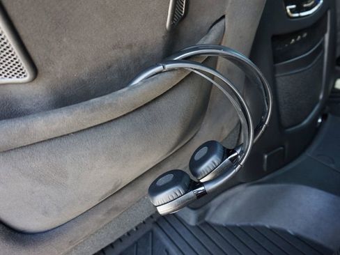 Used 2019 Cadillac Escalade Platinum image 23