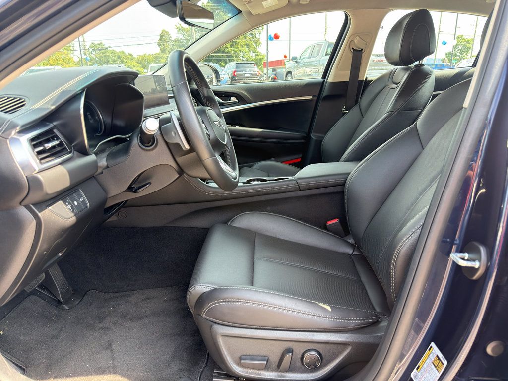 Used 2026 Genesis G70 2.5T RWD image 20