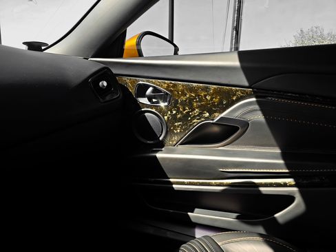 Used 2017 Aston Martin DB11 V12 image 37