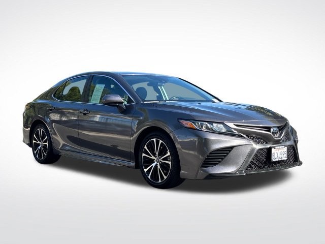 Used 2019 Toyota Camry SE w/ Protection Package (Q2) FWD image 4