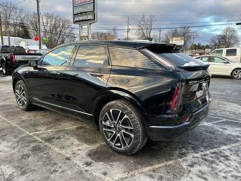 New 2026 Cadillac Optiq Sport 2 image 3