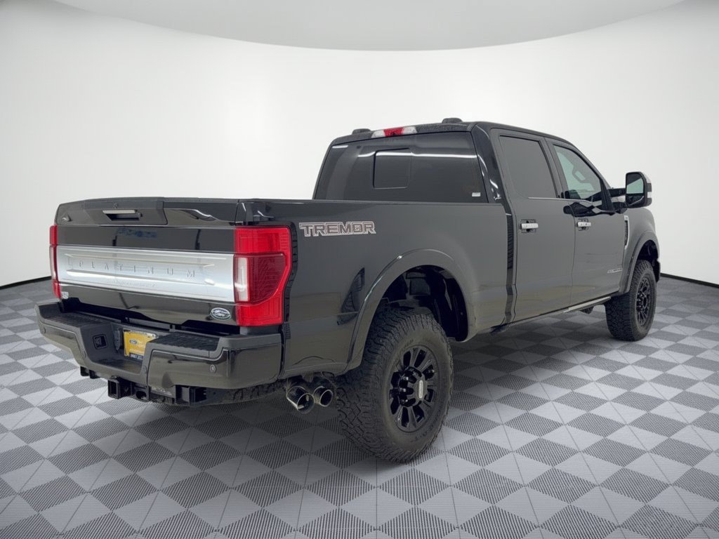 Certified 2022 Ford F350 Platinum w/ Tremor Off-Road Package AWD/4WD image 9