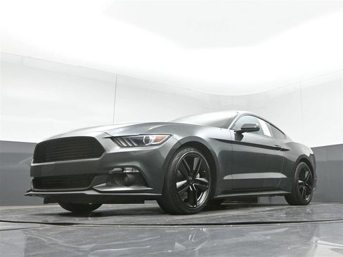 Used 2015 Ford Mustang Premium w/ Ecoboost Performance Package RWD image 27