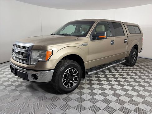 Used 2013 Ford F150 XLT w/ XLT Chrome Pkg AWD/4WD image 3