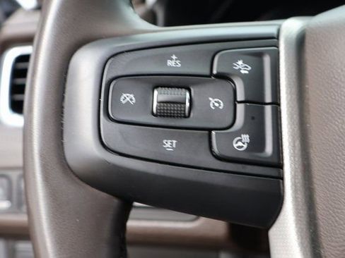 Certified 2023 GMC Yukon XL Denali image 25